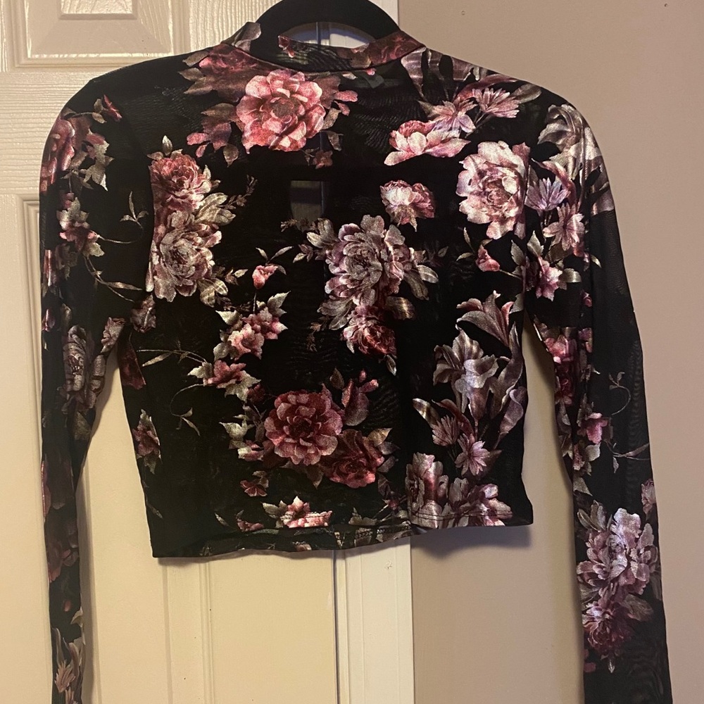 See-through Floral Crop Top